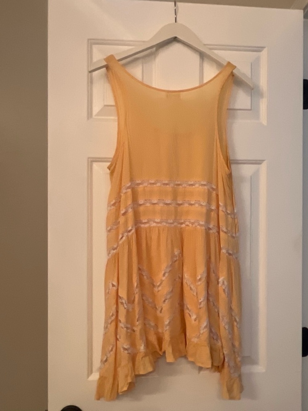 Free People Intimately Light Yellow Women's Sleeveless Summer mini lace detail